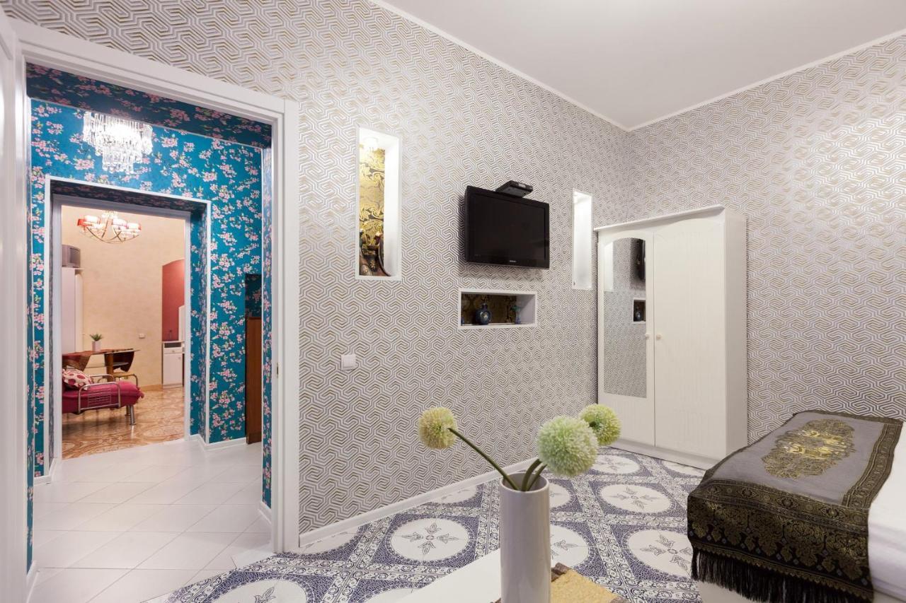 Apartments Leopolli Near Opera House Λβιβ Εξωτερικό φωτογραφία